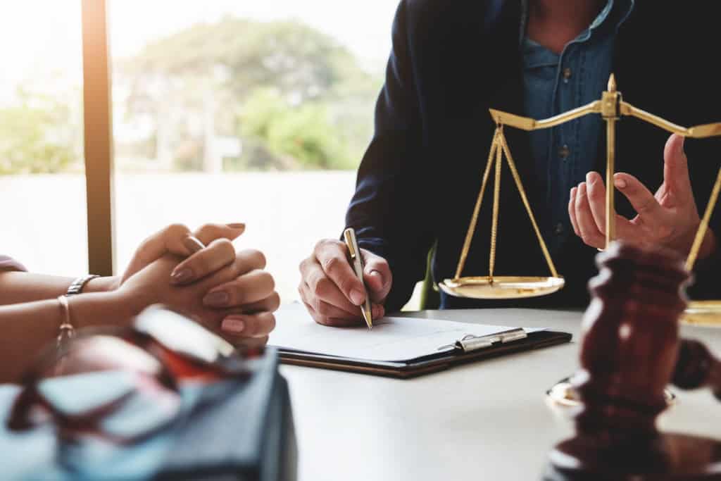 Court Applications vs. Mediation: A Less Stressful Path with EH Mediation Clacton-on-Sea